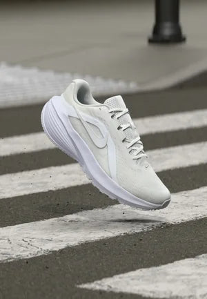 Zapatillas running 1k